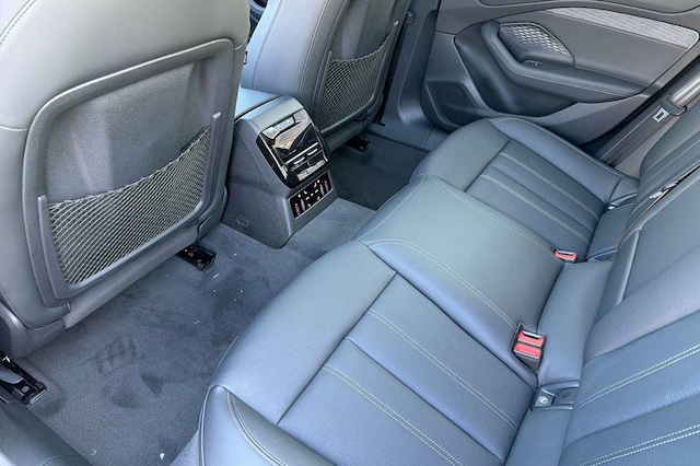 2026 Audi A6 Premium Plus - Photo 9