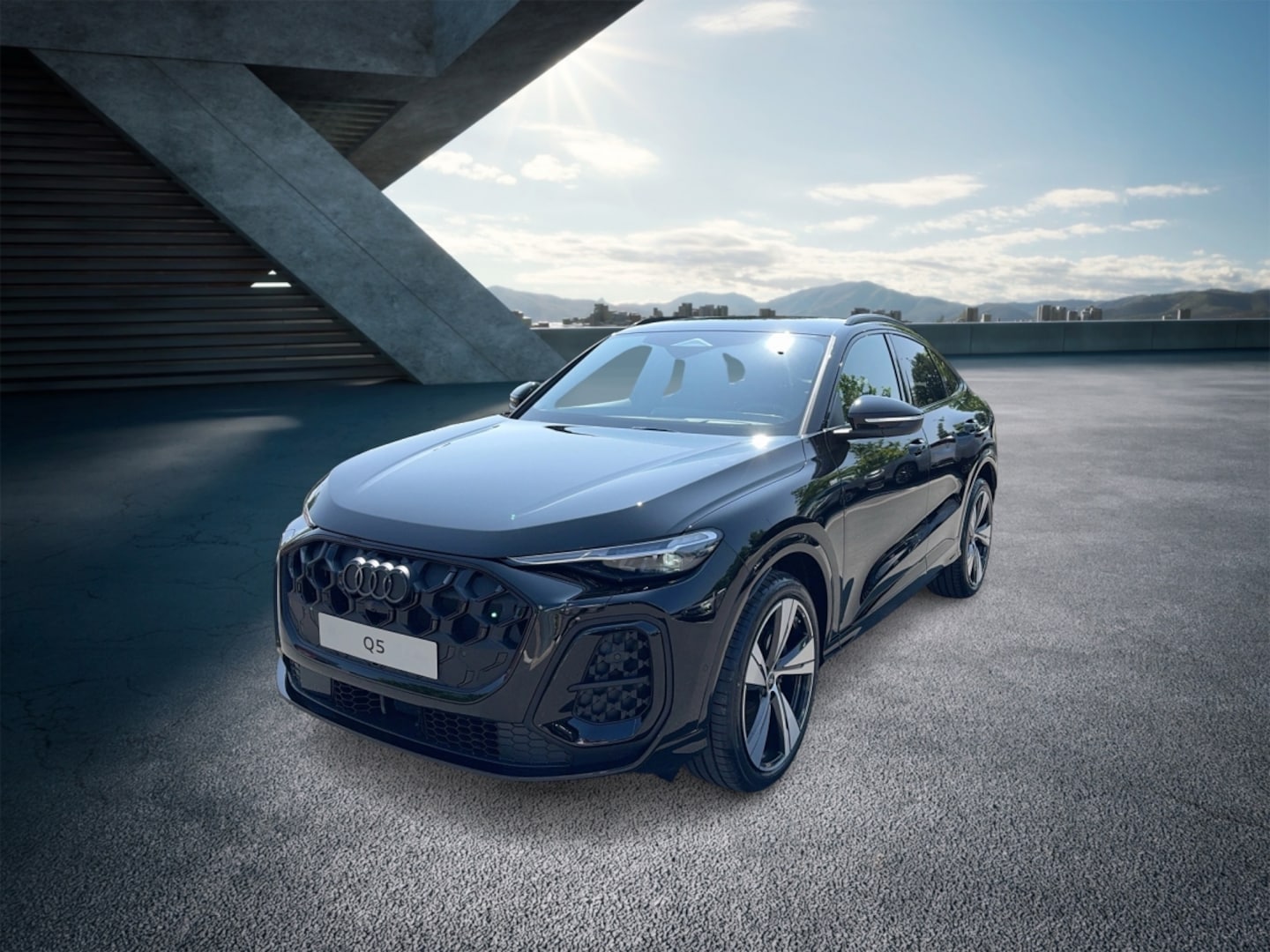 Bild über Audi Q5 Sportback TDI quattro 150 kW S tronic - für weitere Informationen kontaktieren Sie den Audi Partner