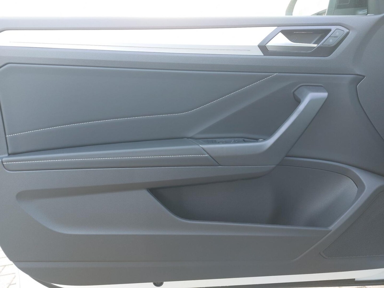 Volkswagen T-Roc Cabriolet – Bild 6