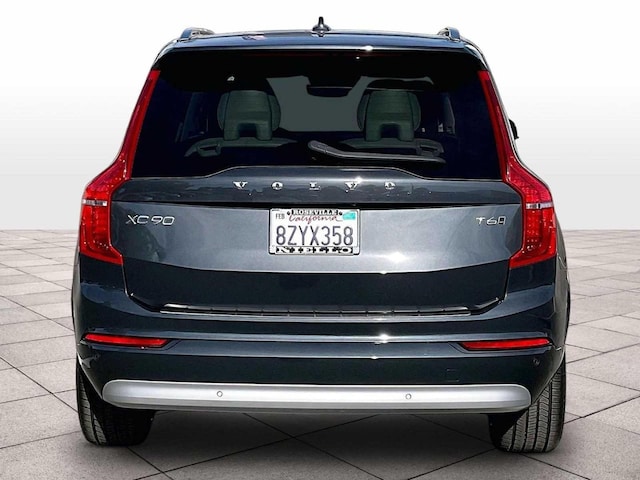 2022 Volvo XC90