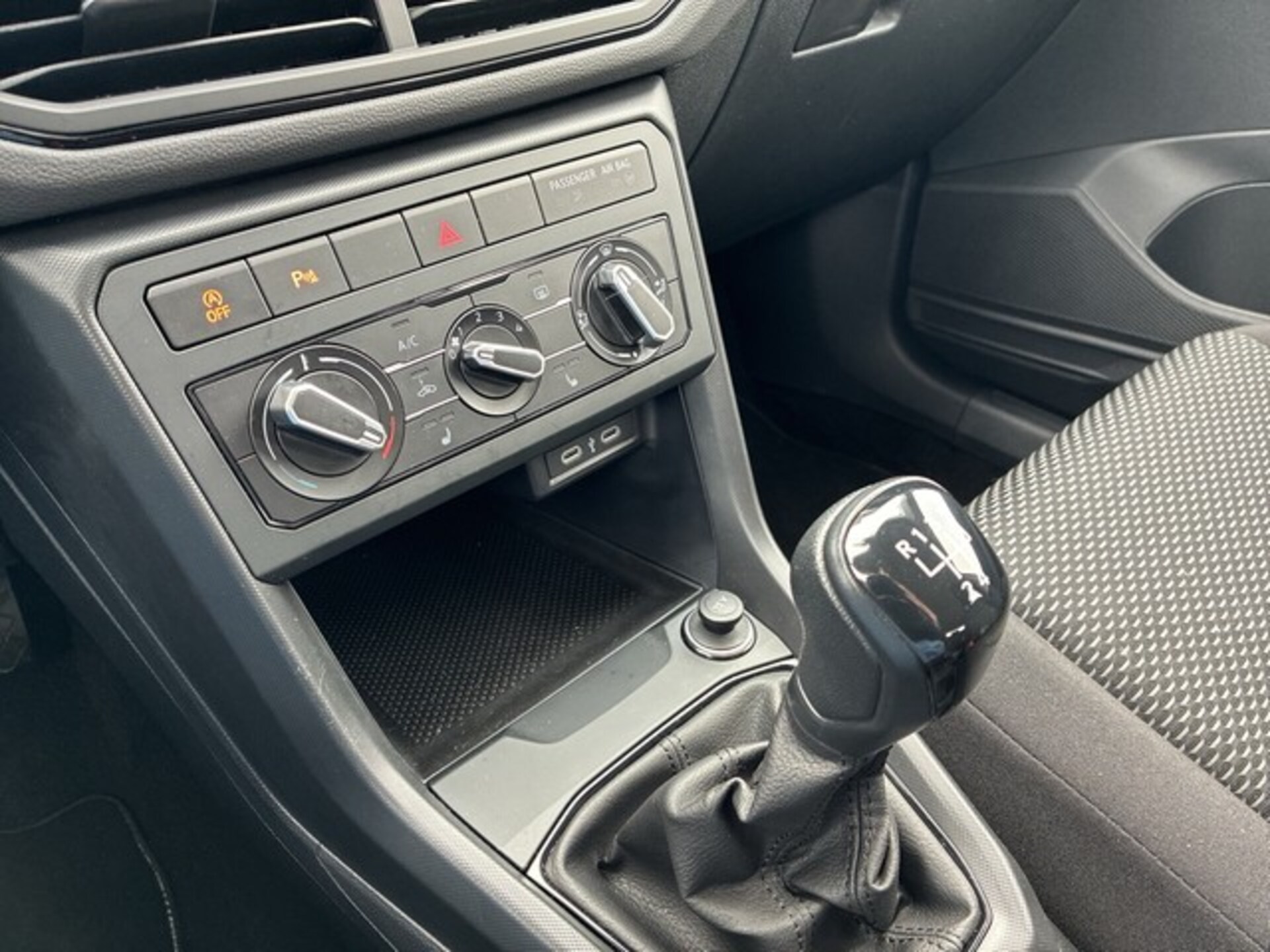 Volkswagen T-Cross Basis-Modell