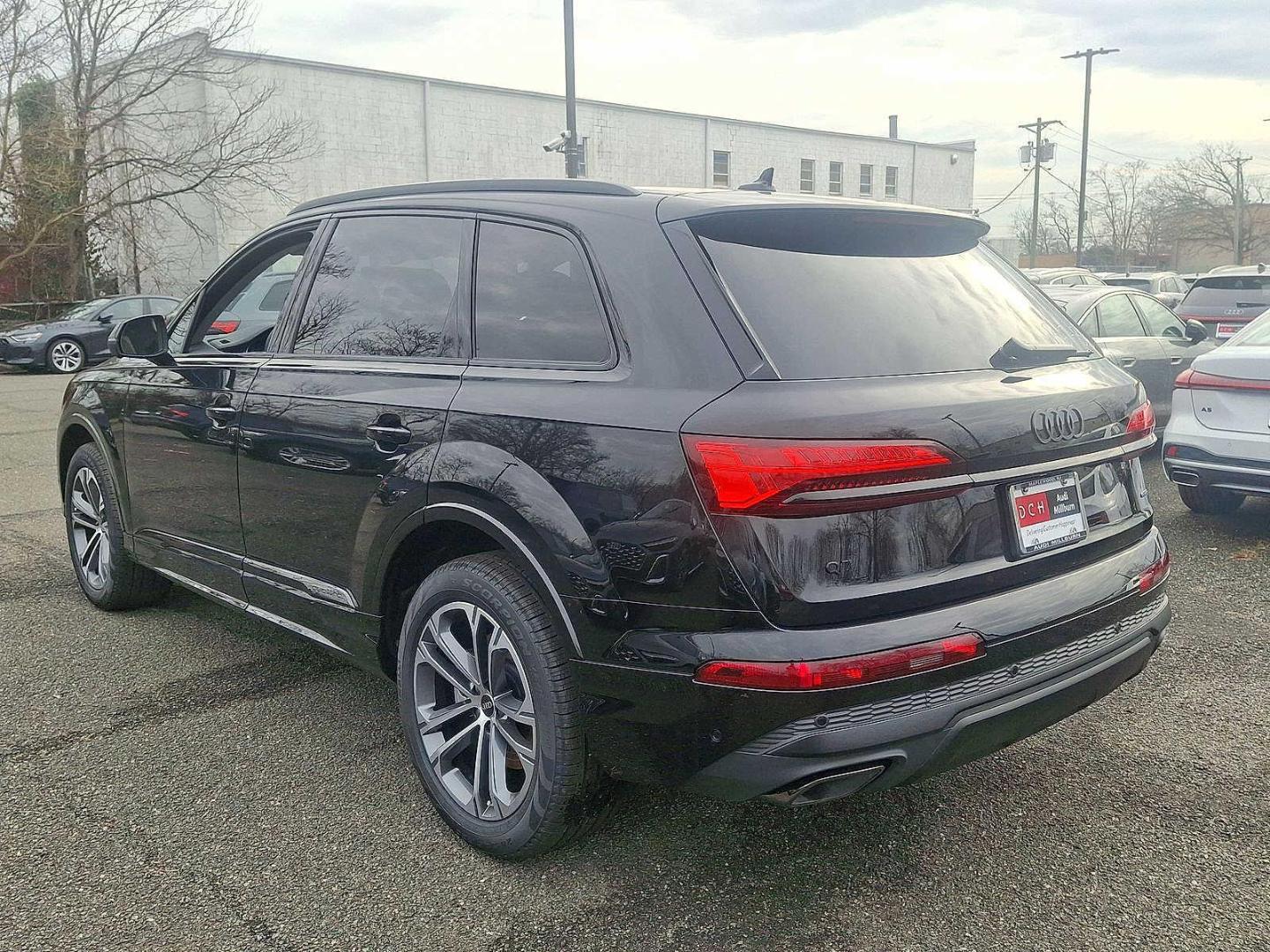 2026 Audi Q7 Premium - Photo 12
