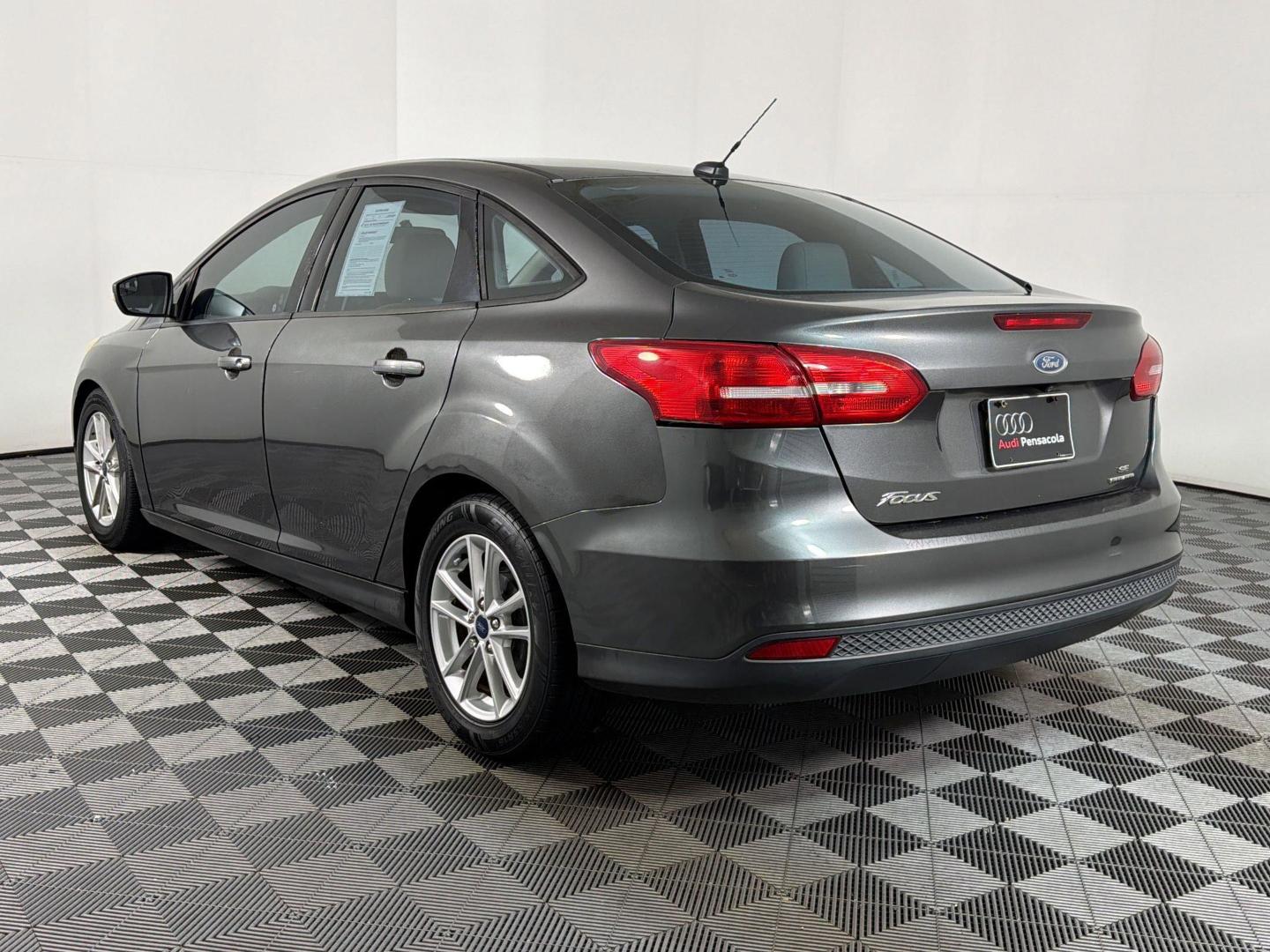 Used 2016 Ford Focus SE with VIN 1FADP3F21GL279934 for sale in Pensacola, FL