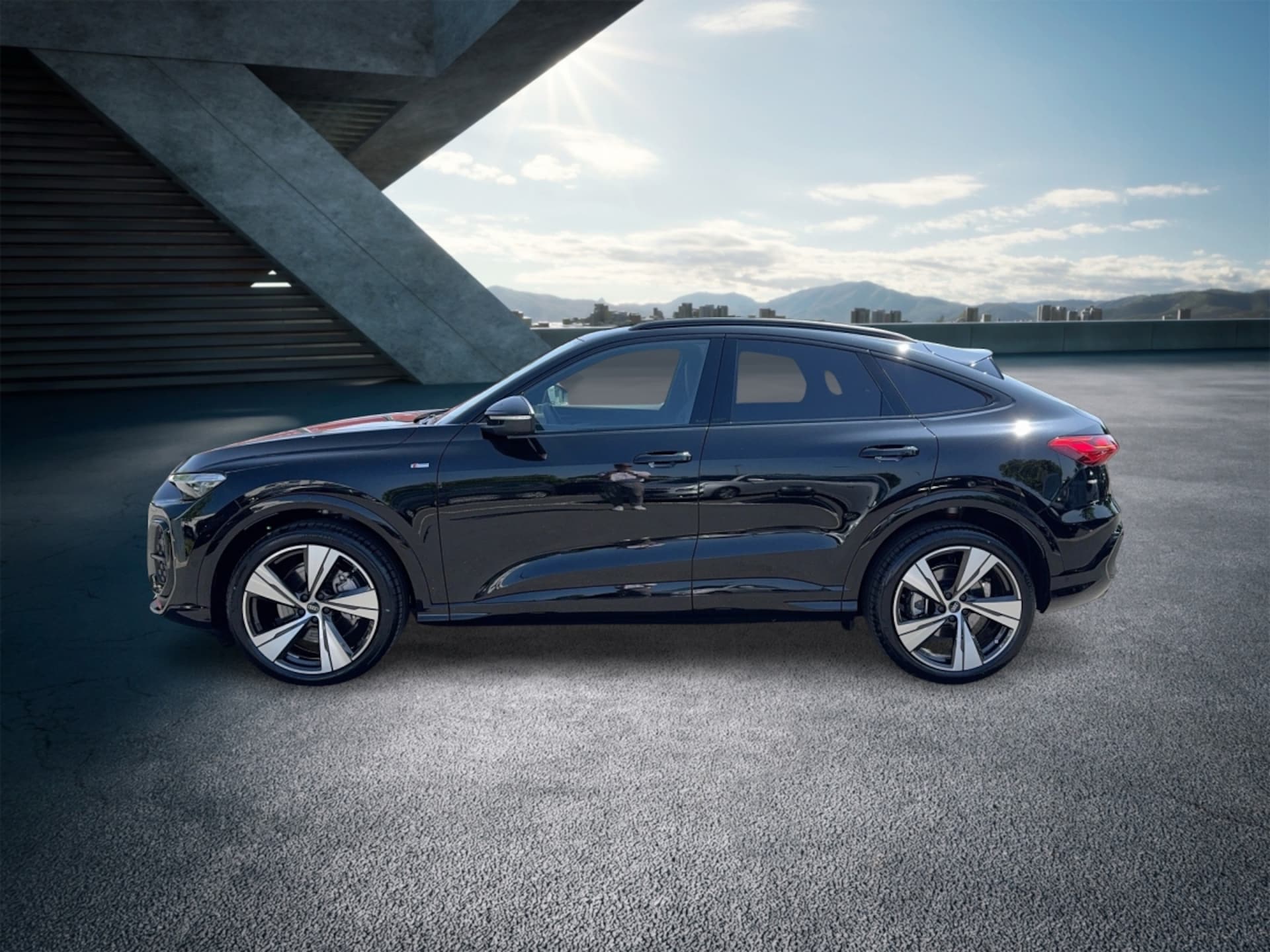 Audi Q5 Sportback edition one