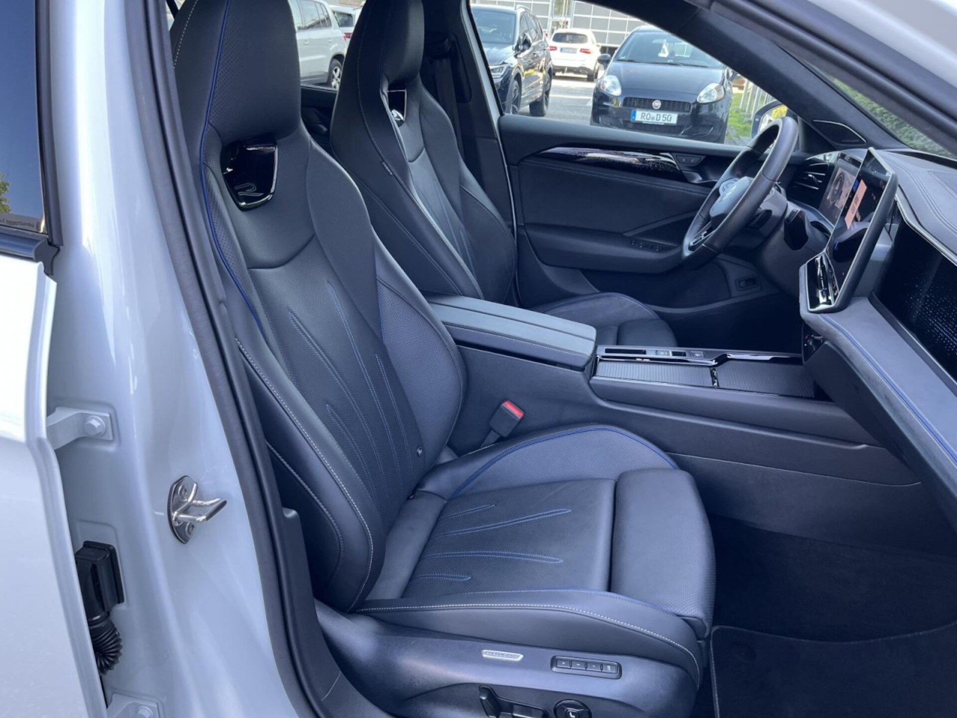 Volkswagen Passat R-Line