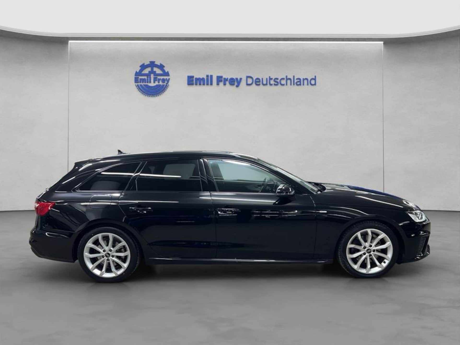 Audi A4 Avant S line