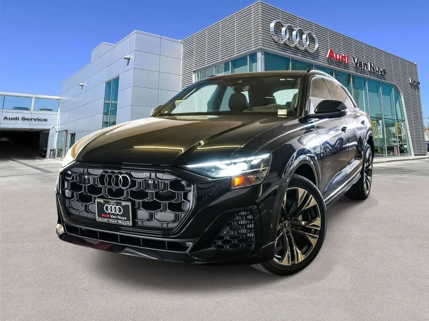 2026 Audi Q8