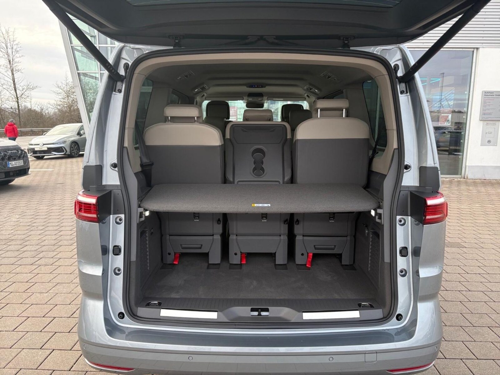 Volkswagen Multivan Langversion – Bild 8