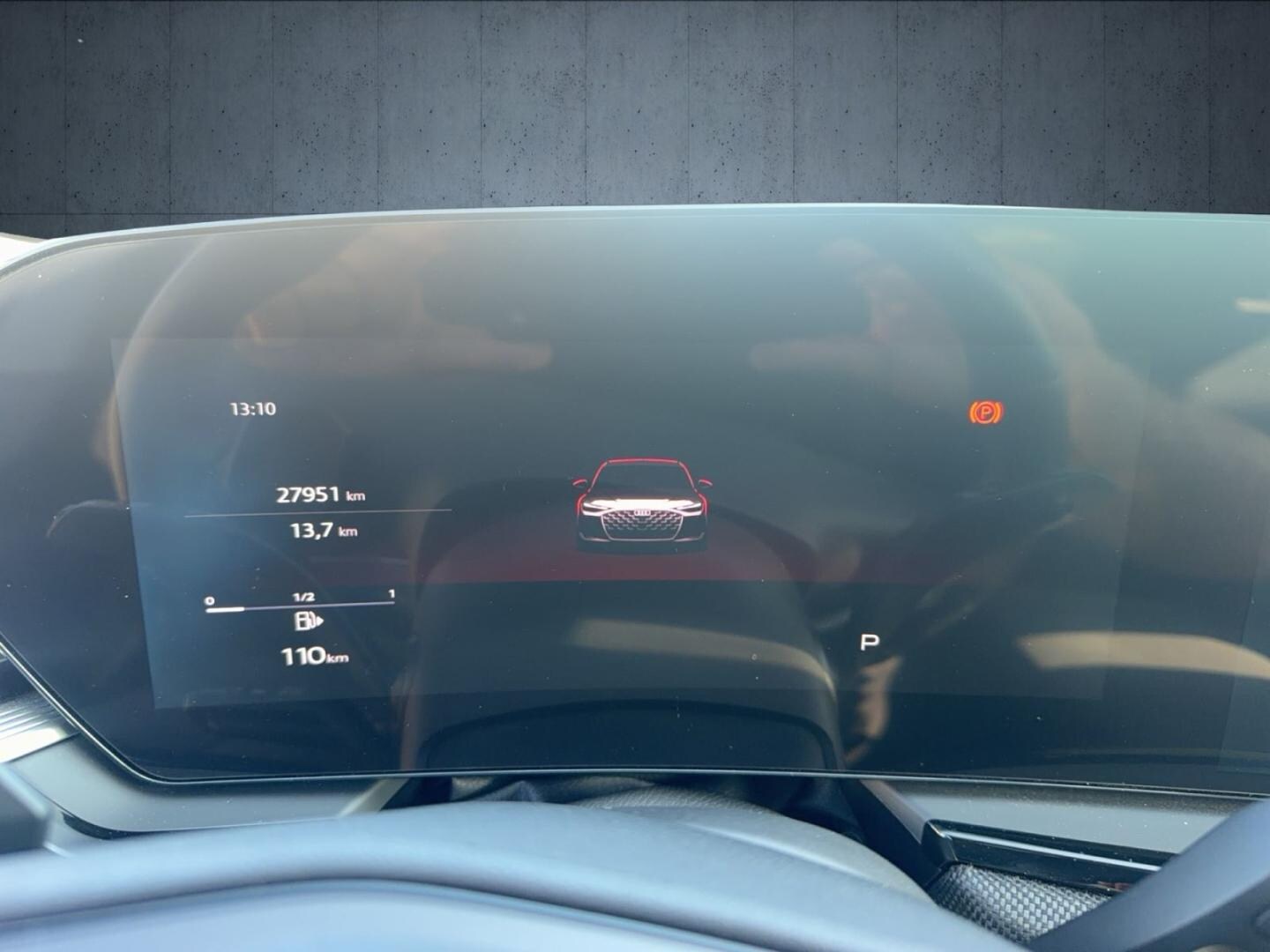 Bild über Audi A6 Avant TFSI 150 kW S tronic - für weitere Informationen kontaktieren Sie den Audi Partner