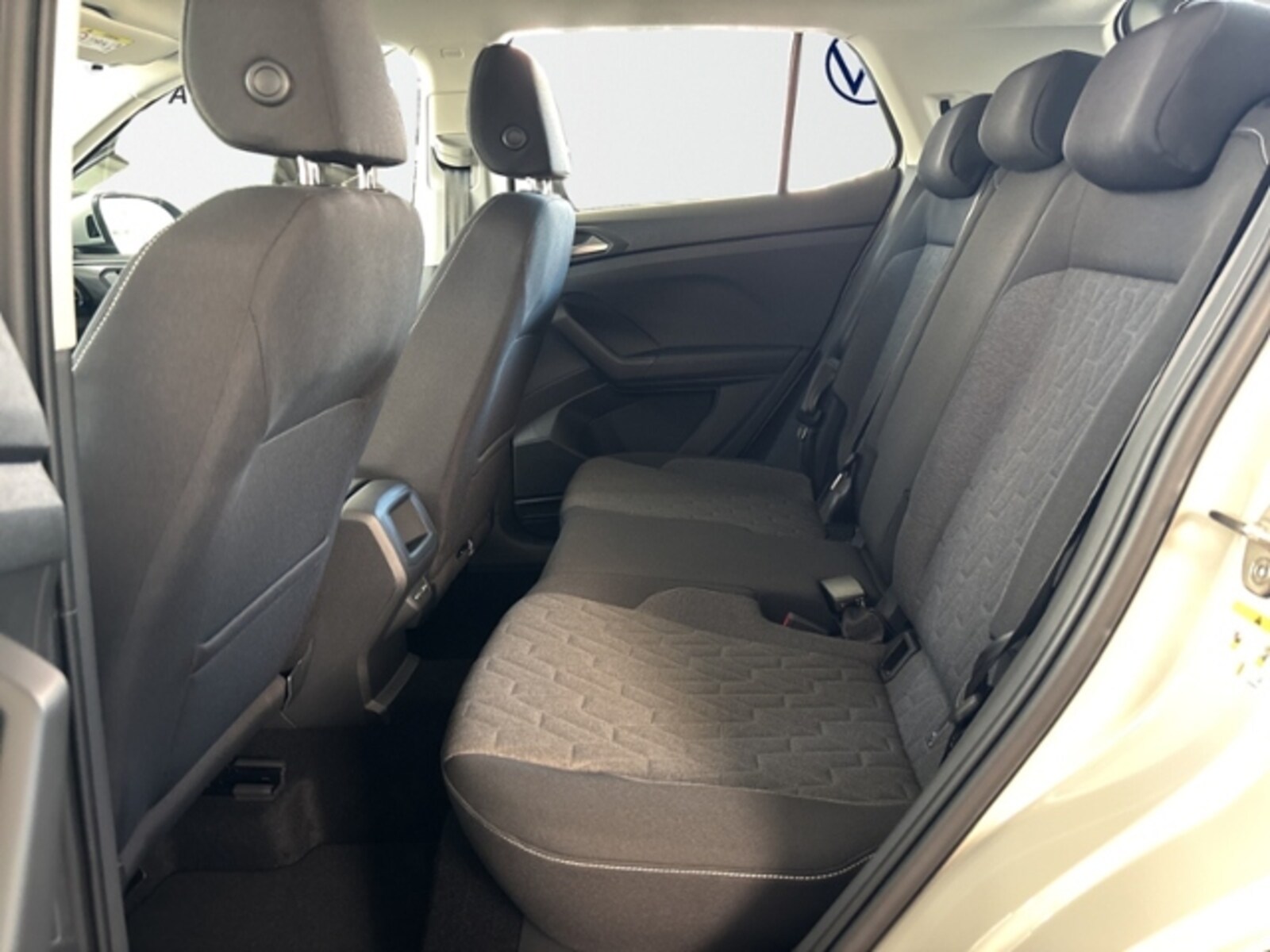 Volkswagen T-Cross – Bild 8