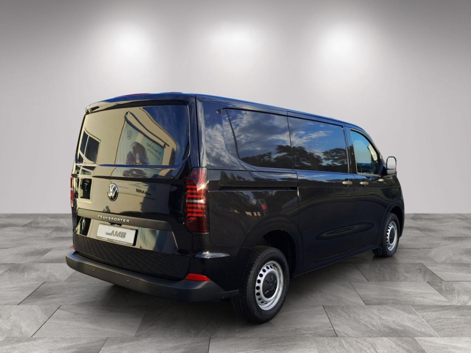 Volkswagen Transporter Kasten kurzer Radstand – Bild 3