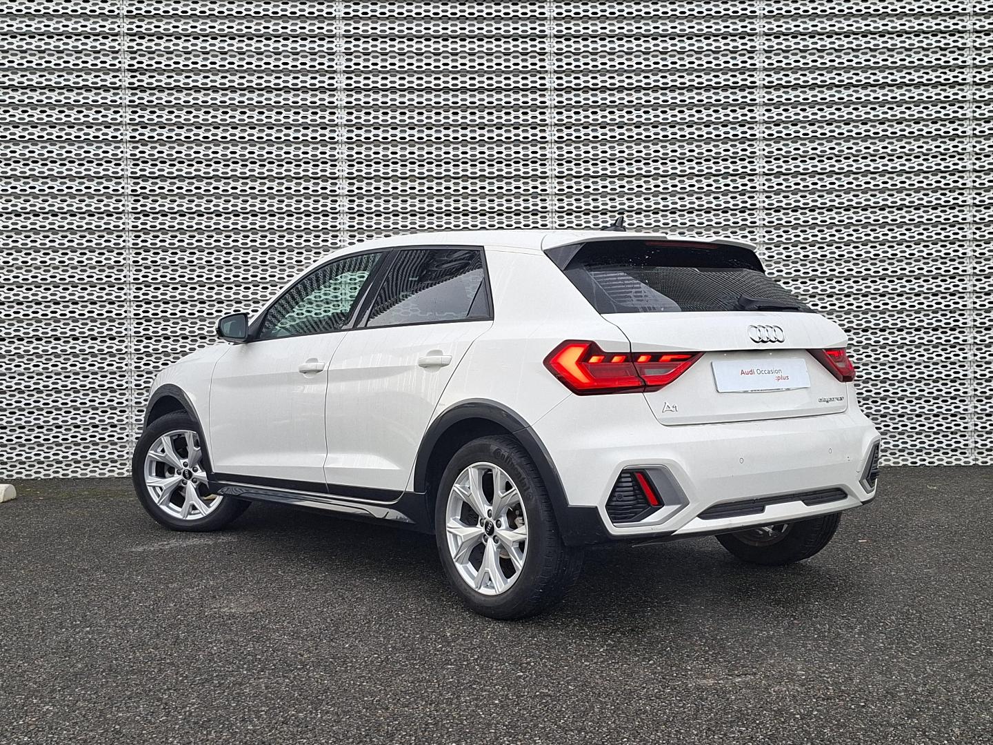 Image about Audi A1 citycarver Design Luxe 30 TFSI 81 kW (110 ch) S tronic