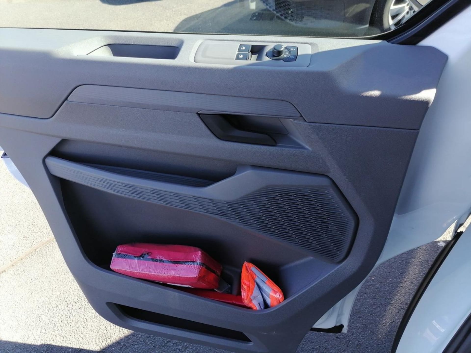 Volkswagen Transporter Kasten kurzer Radstand