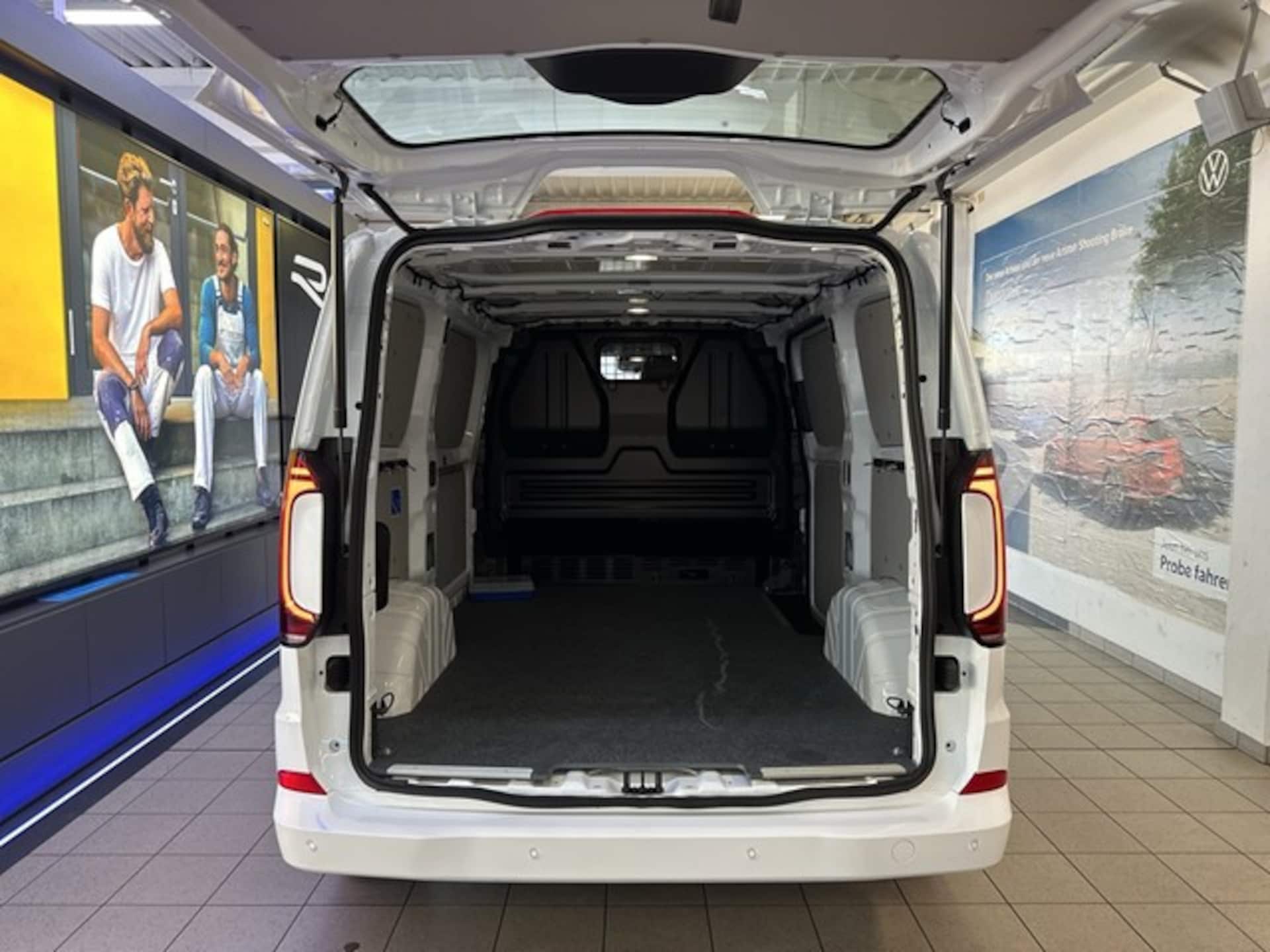 Volkswagen Transporter Kasten kurzer Radstand