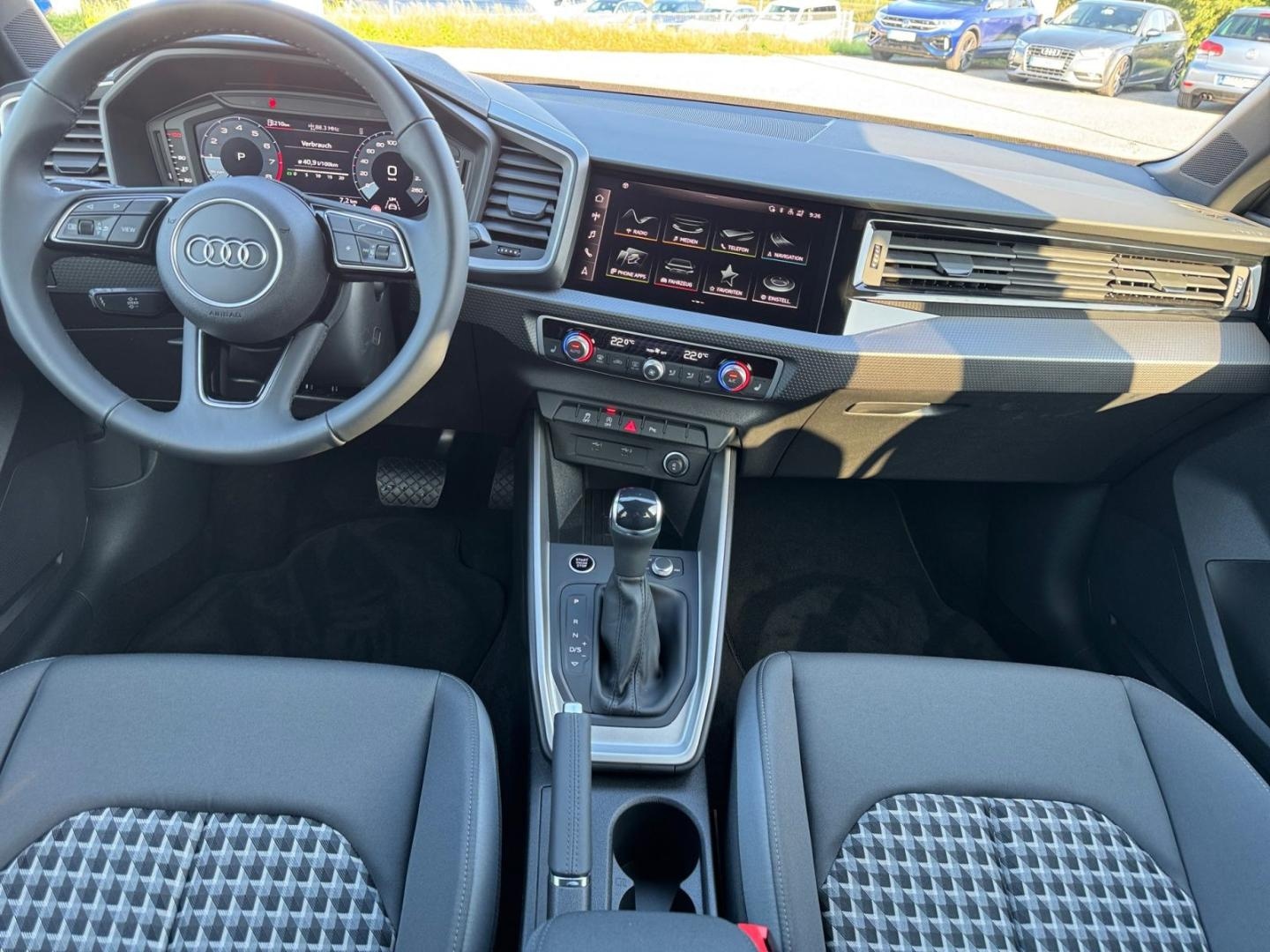 Bild über Audi A1 Sportback 35 TFSI S tronic - für weitere Informationen kontaktieren Sie den Audi Partner