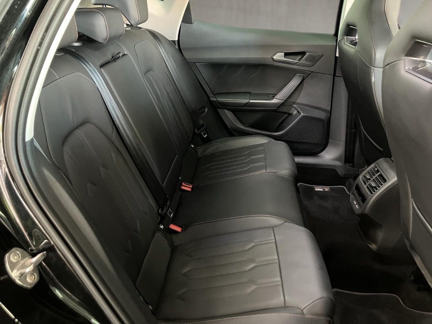 CUPRA Formentor 1.5 TSI DSG 110 kW (150 CV) — photo 6