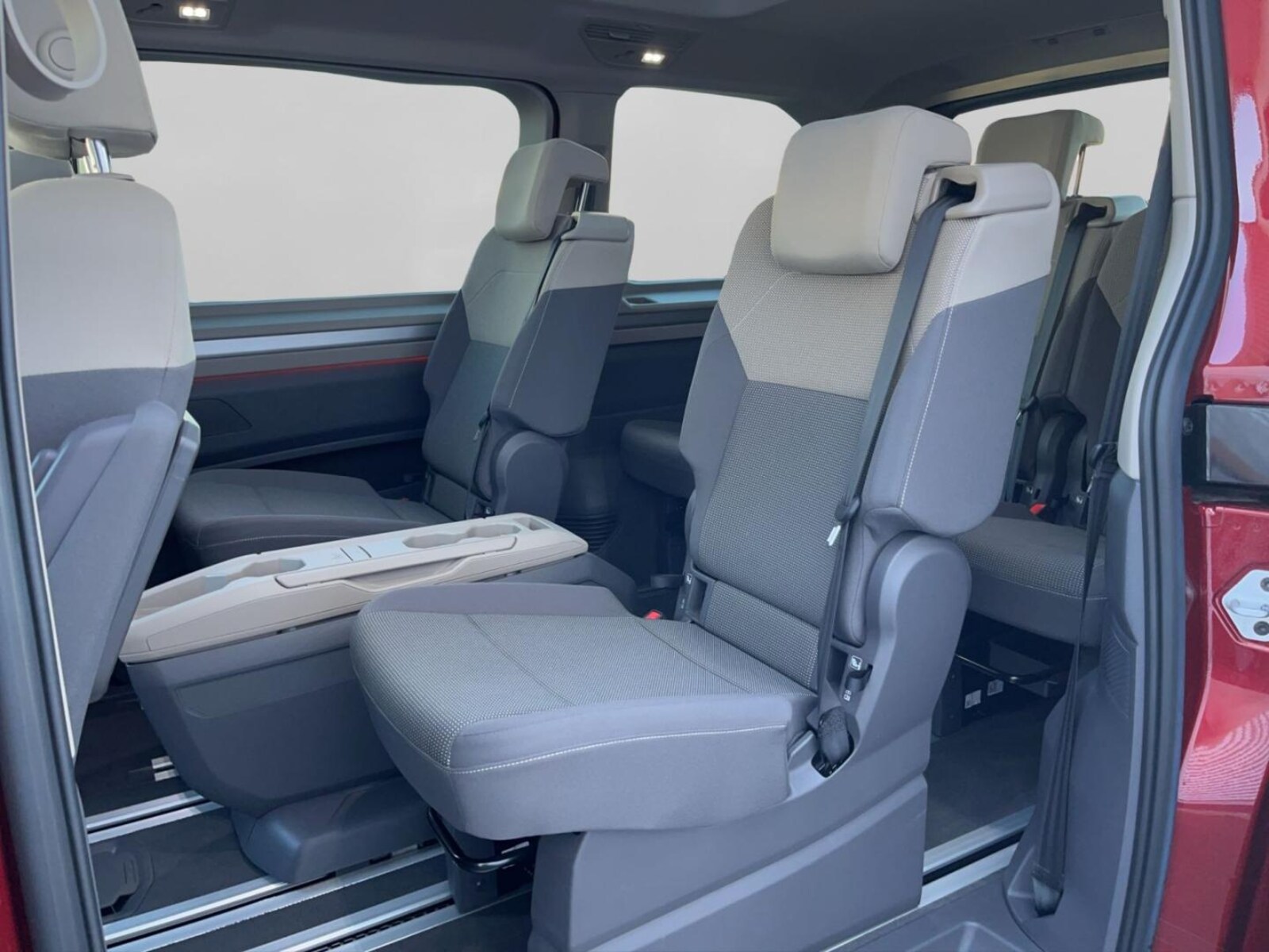 Volkswagen Multivan – Bild 11