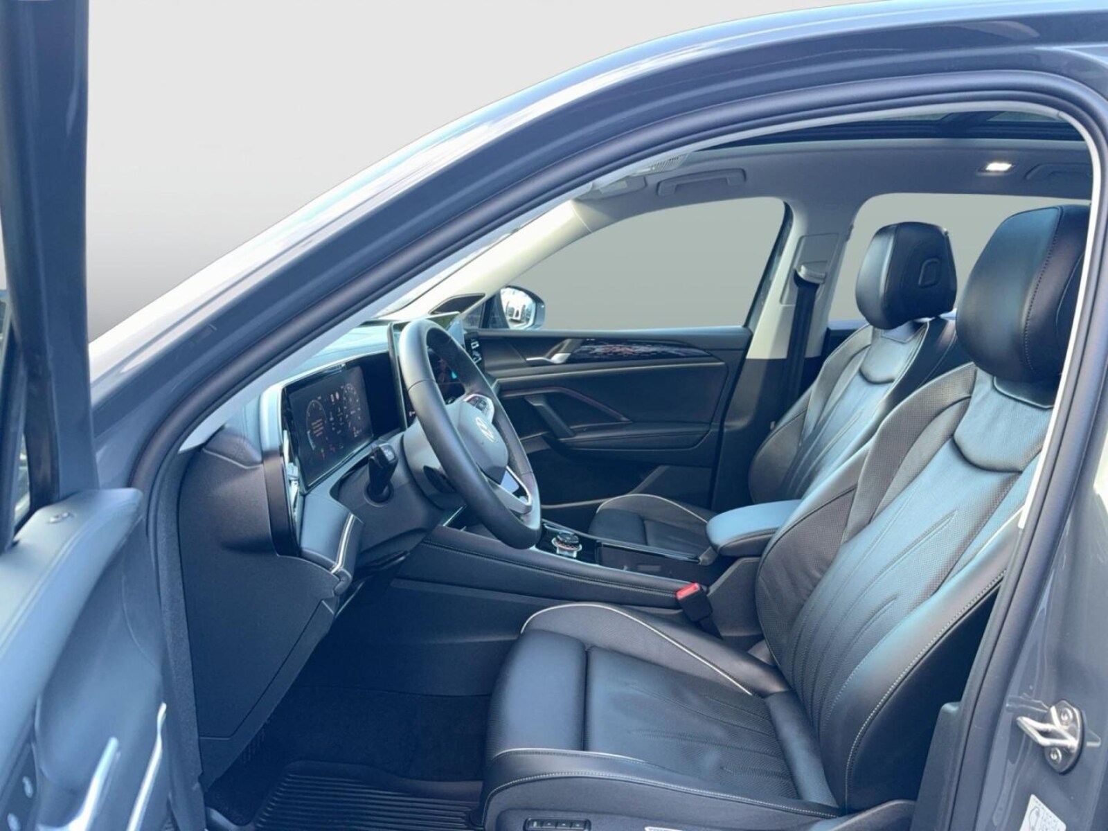 Volkswagen Tiguan – Bild 10