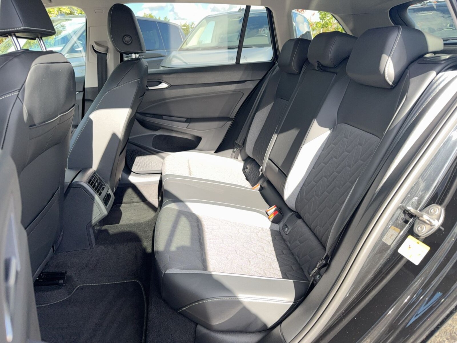 Volkswagen Golf Variant – Bild 13