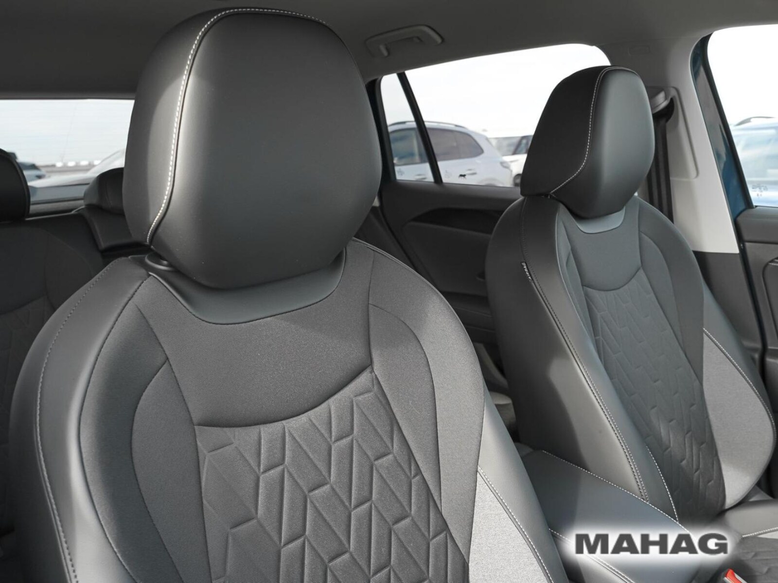 Volkswagen Tiguan – Bild 16