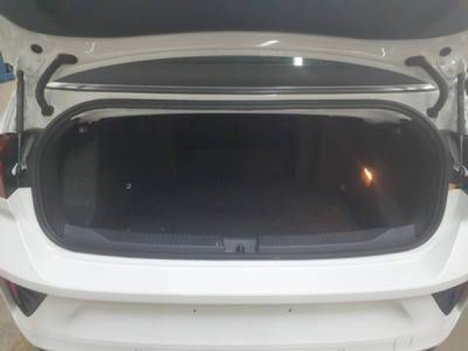 Volkswagen T-Roc Cabriolet – Bild 9