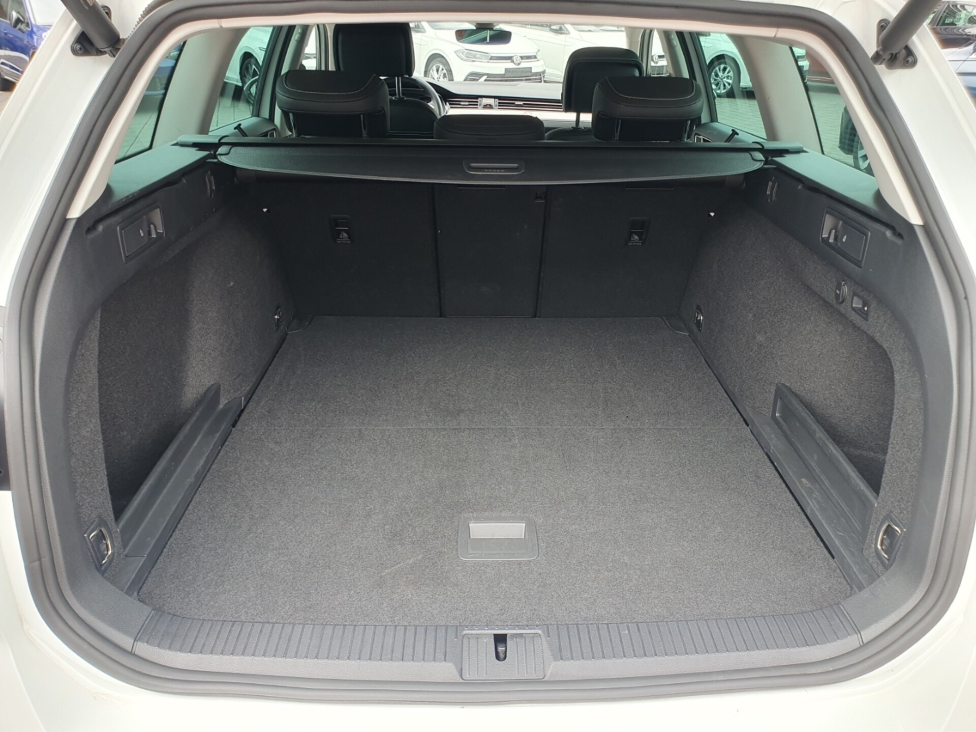 Volkswagen Passat Variant Elegance