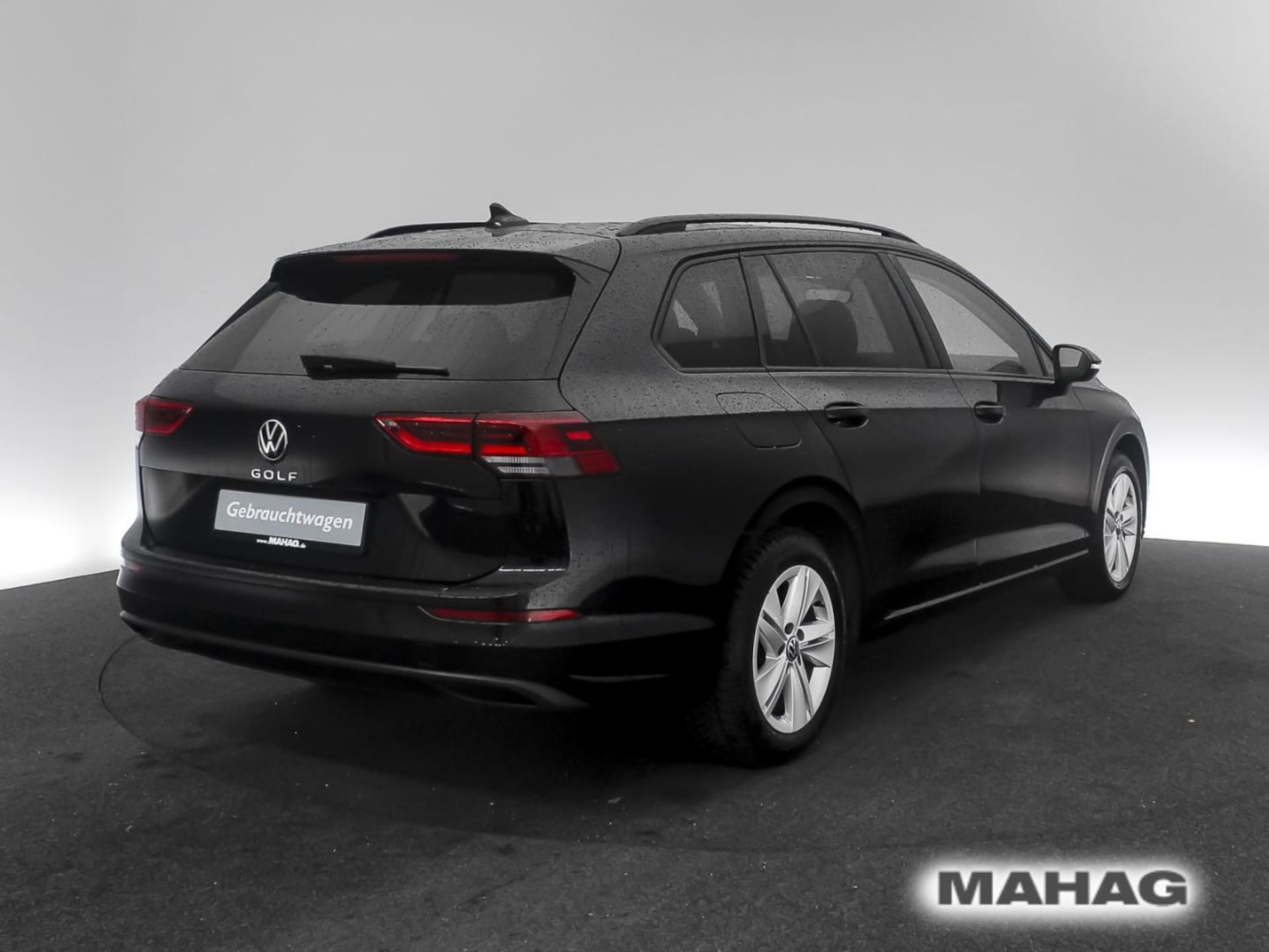 Volkswagen Golf Variant Life