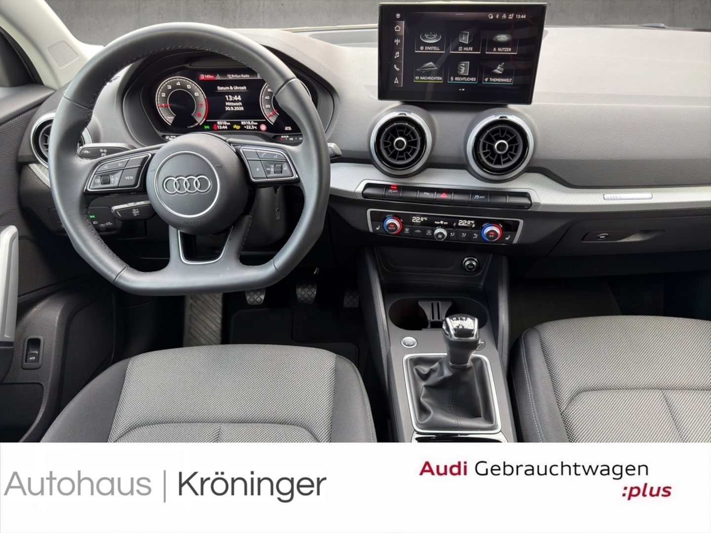 Bild über Audi Q2 S line 30 TFSI Schaltgetriebe - für weitere Informationen kontaktieren Sie den Audi Partner