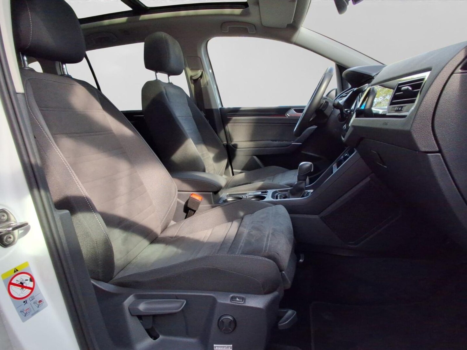 Volkswagen Touran – Bild 4