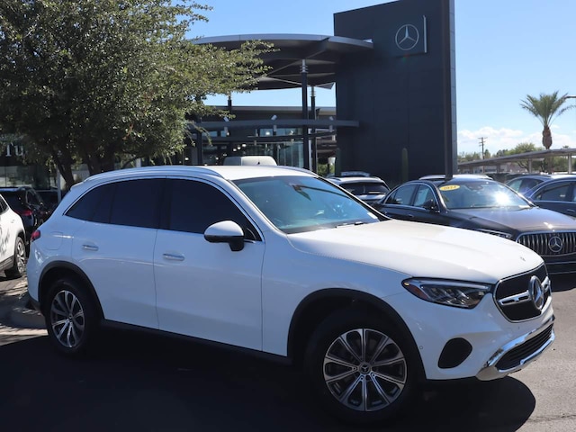 2024 Mercedes-Benz GLC 300