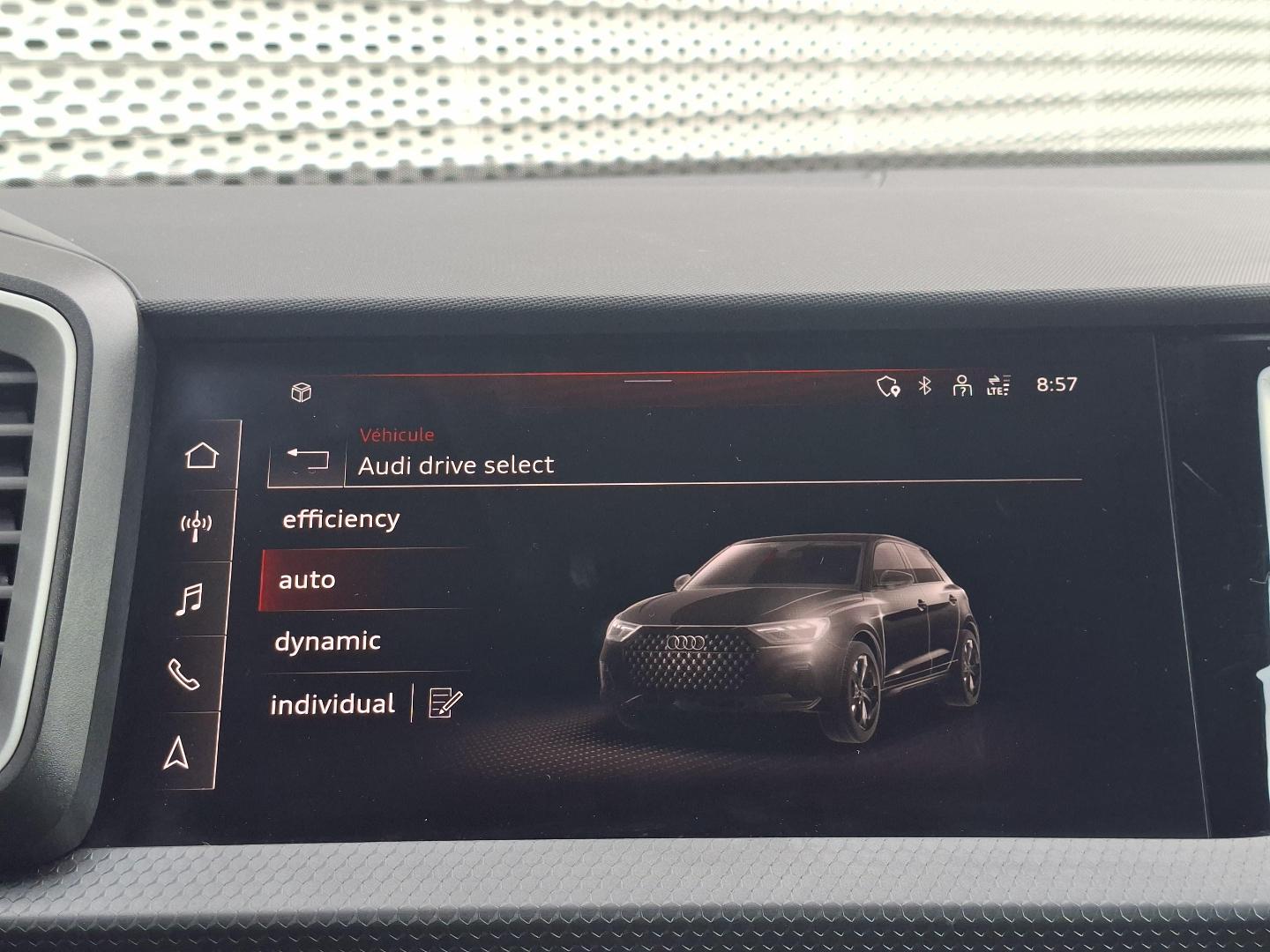 Image about Audi A1 citycarver Design Luxe 30 TFSI 81 kW (110 ch) S tronic