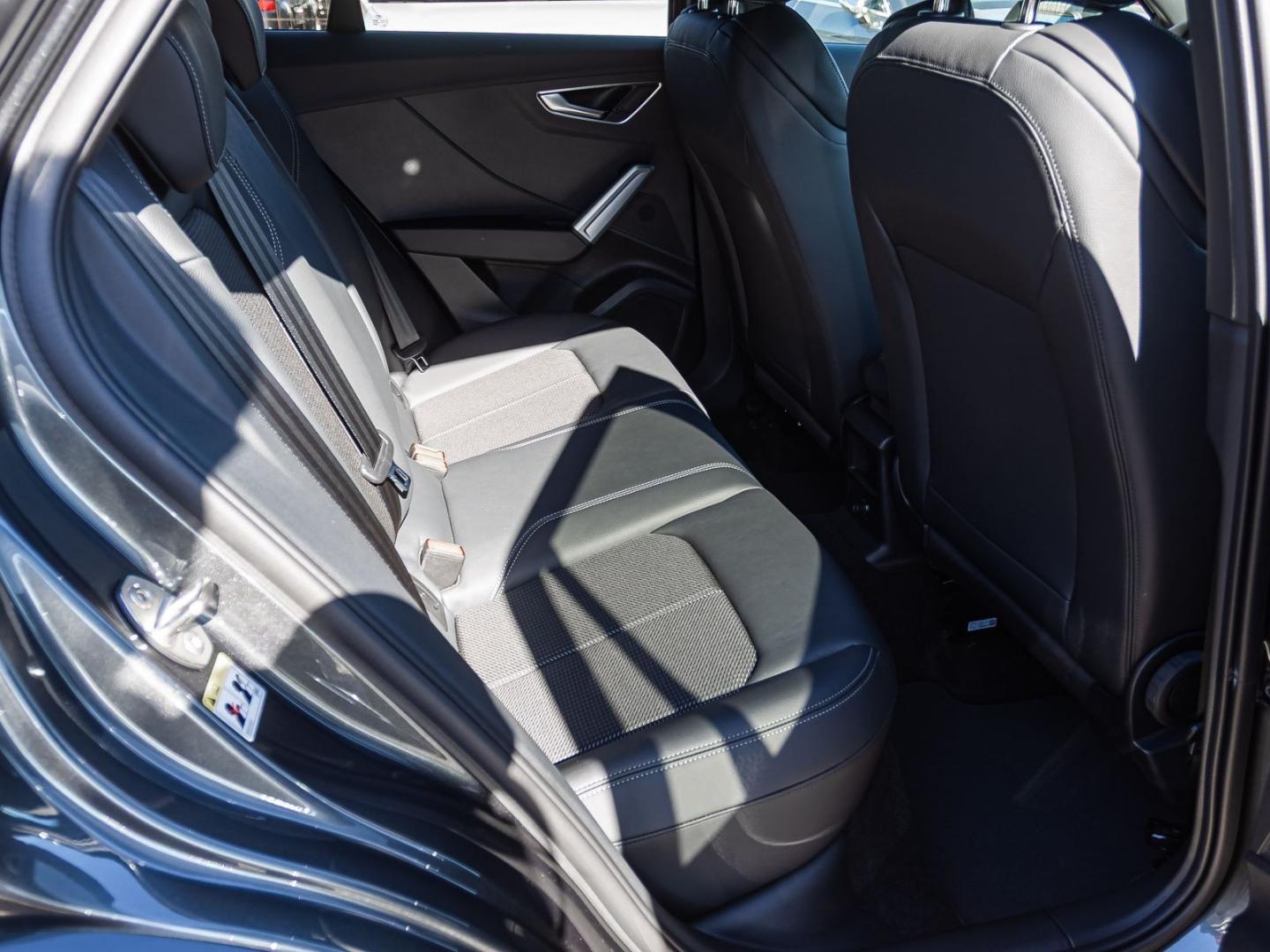 Bild über Audi Q2 S line 35 TFSI S tronic - für weitere Informationen kontaktieren Sie den Audi Partner