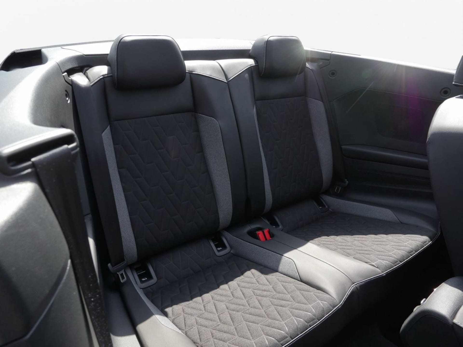 Volkswagen T-Roc Cabriolet Style