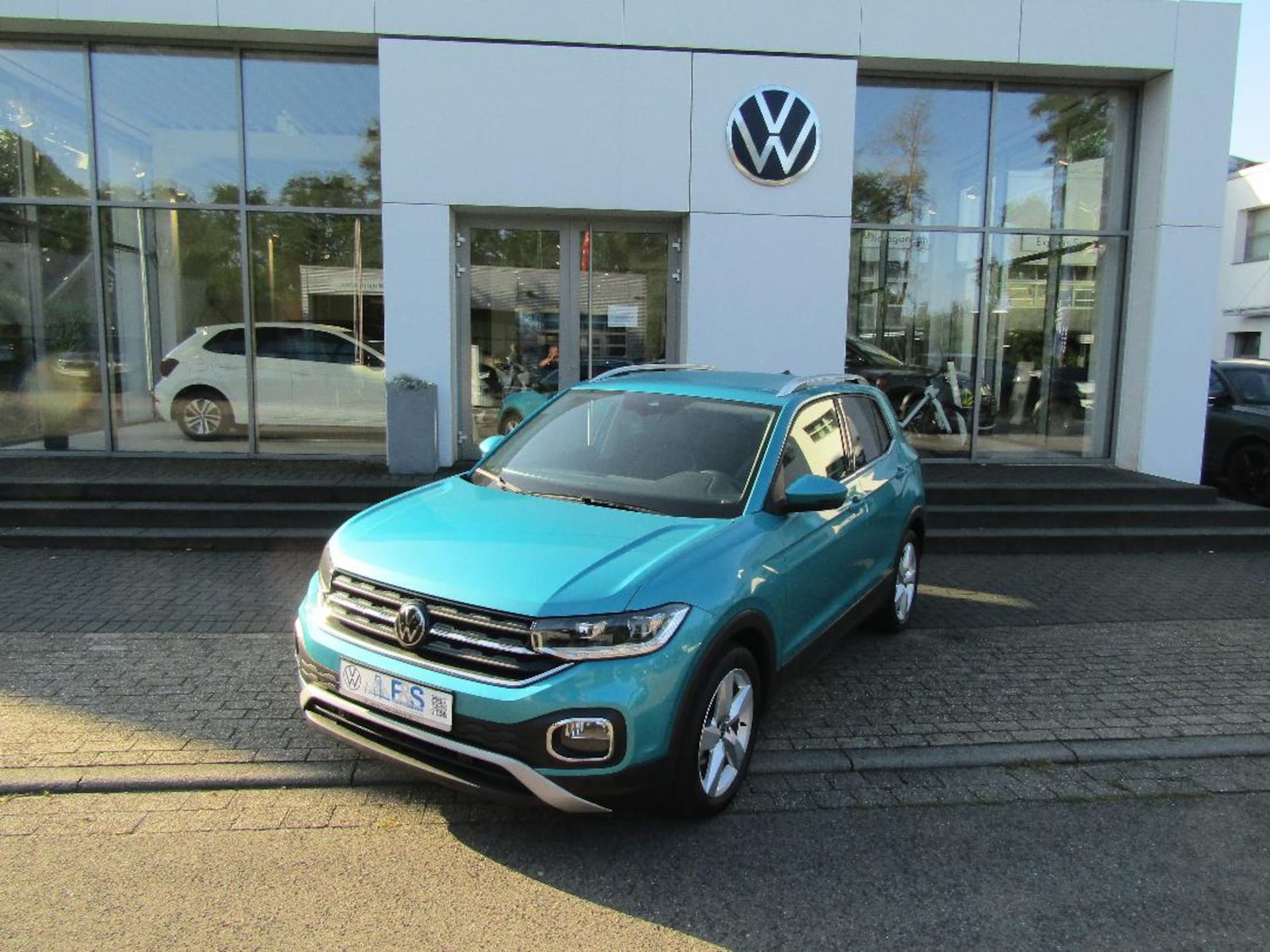 Volkswagen T-Cross — Volkswagen T-Cross 1.0 TSI DSG AHK APP-CON NAVI IQ.DRIVE REAR VIEW LED LM17