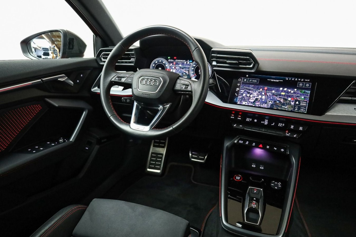 Bild über Audi S3 Limousine TFSI quattro S tronic - für weitere Informationen kontaktieren Sie den Audi Partner