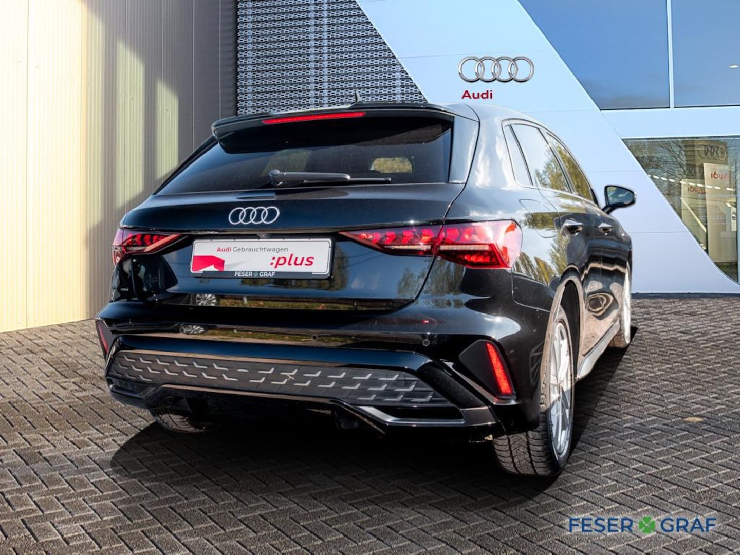 Bild über Audi A3 Sportback TFSI e TFSI e 150 kW S tronic - für weitere Informationen kontaktieren Sie den Audi Partner