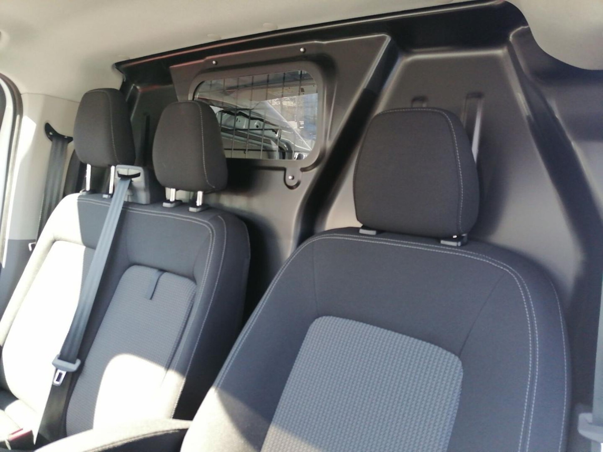 Volkswagen Transporter Kasten kurzer Radstand