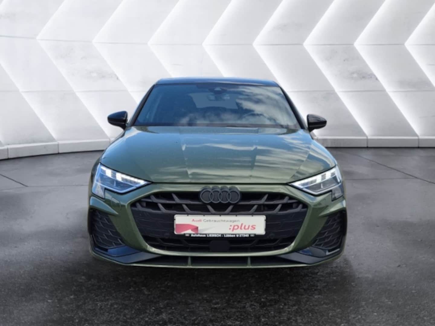 Bild über Audi A3 Sportback S line 35 TFSI S tronic - für weitere Informationen kontaktieren Sie den Audi Partner