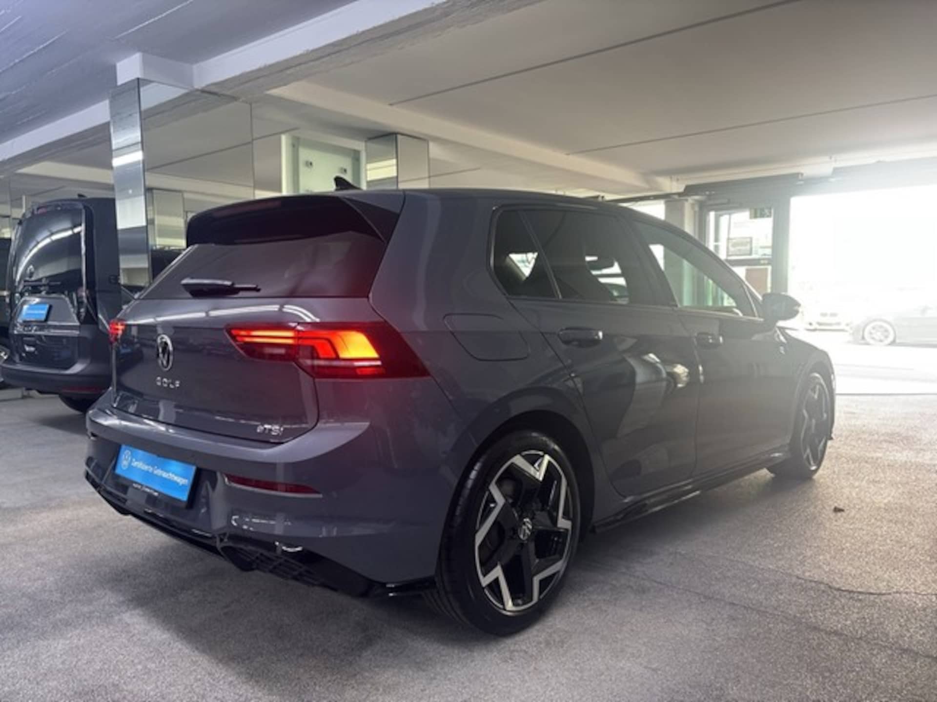 Volkswagen Golf R-Line