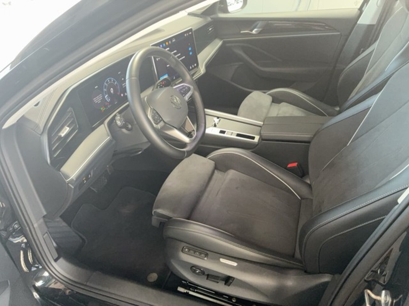 Volkswagen Passat – Bild 9