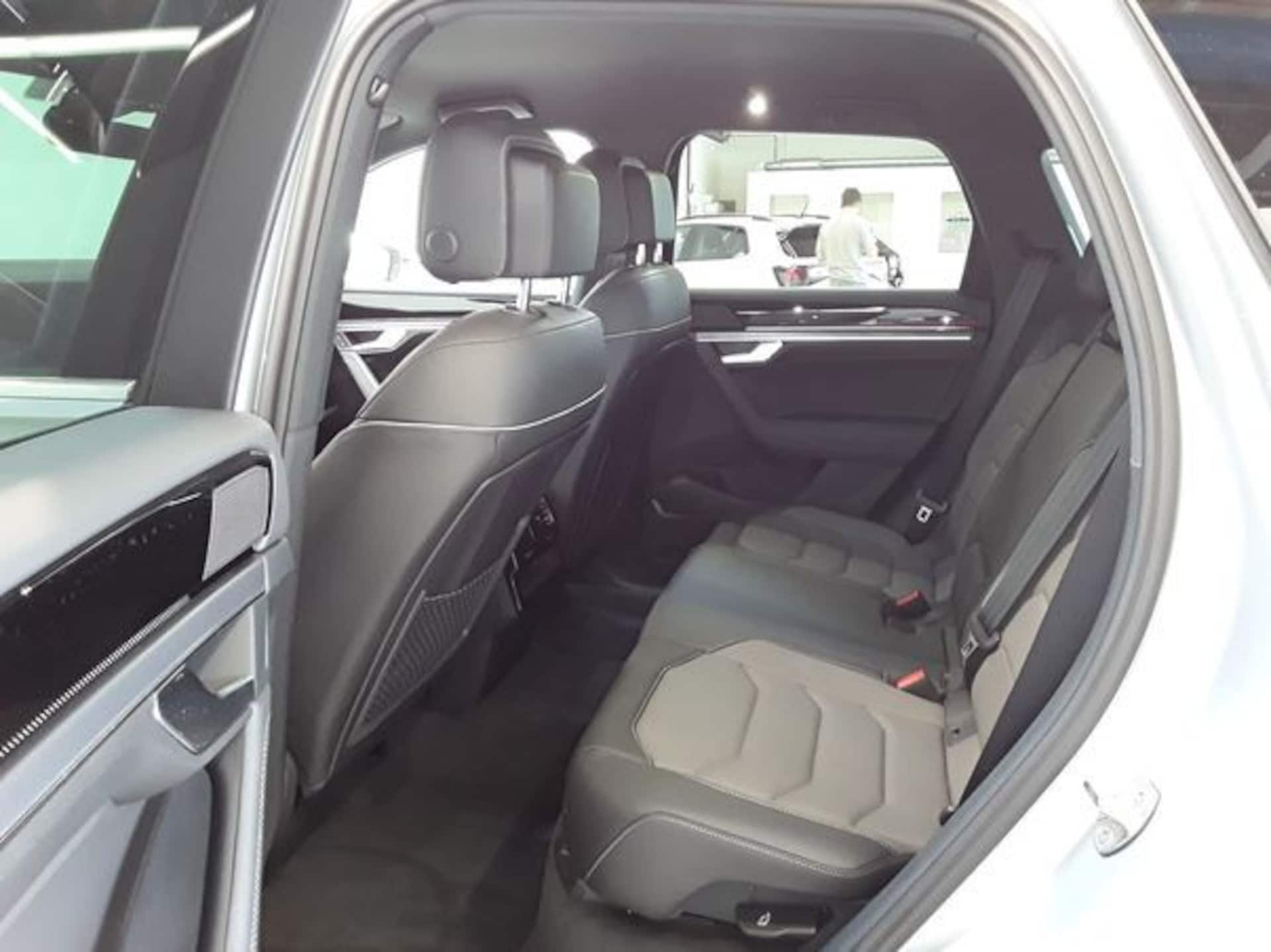 Volkswagen Touareg R-Line