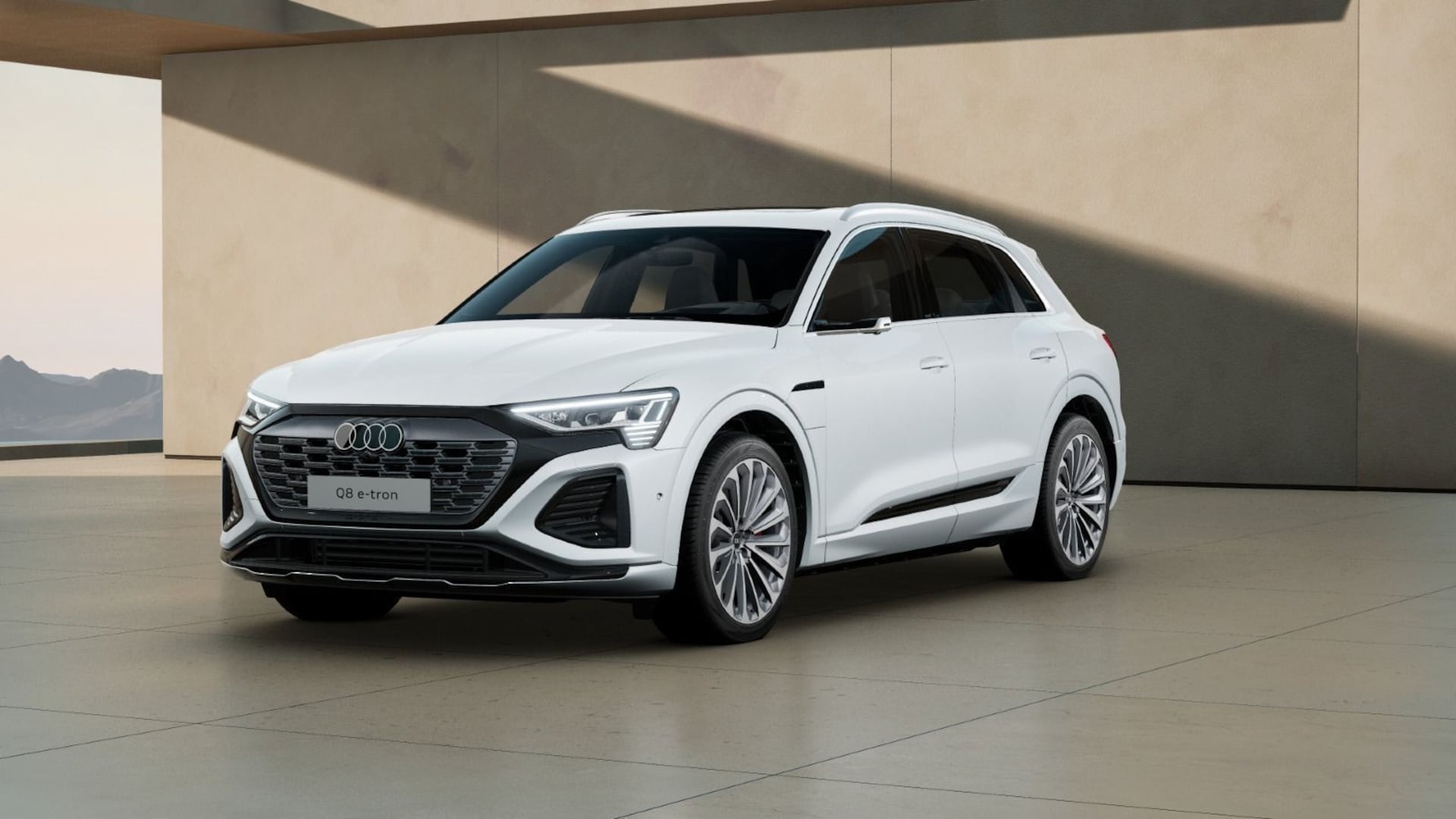 Audi Q8 e-tron S line