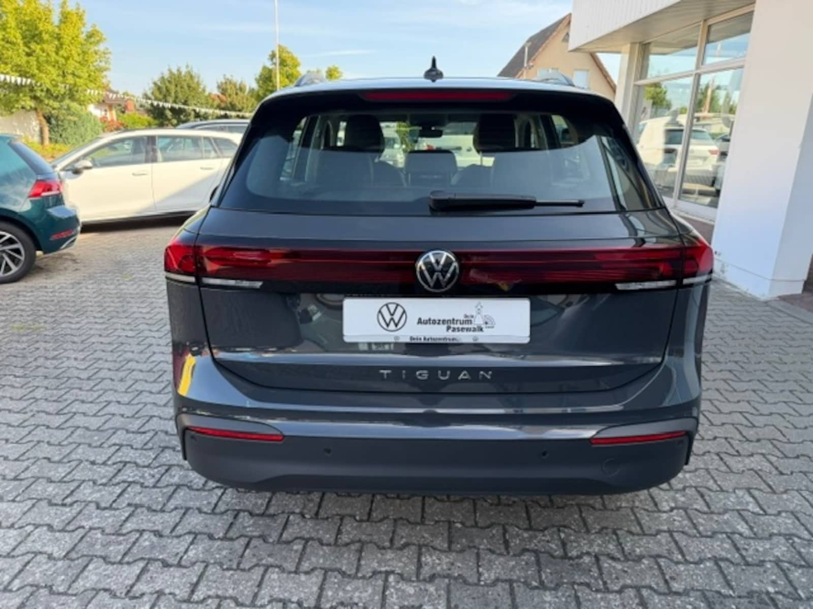 Volkswagen Tiguan – Bild 8