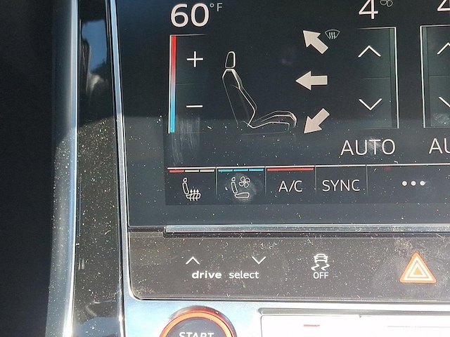 2026 Audi SQ8 Prestige - Photo 17