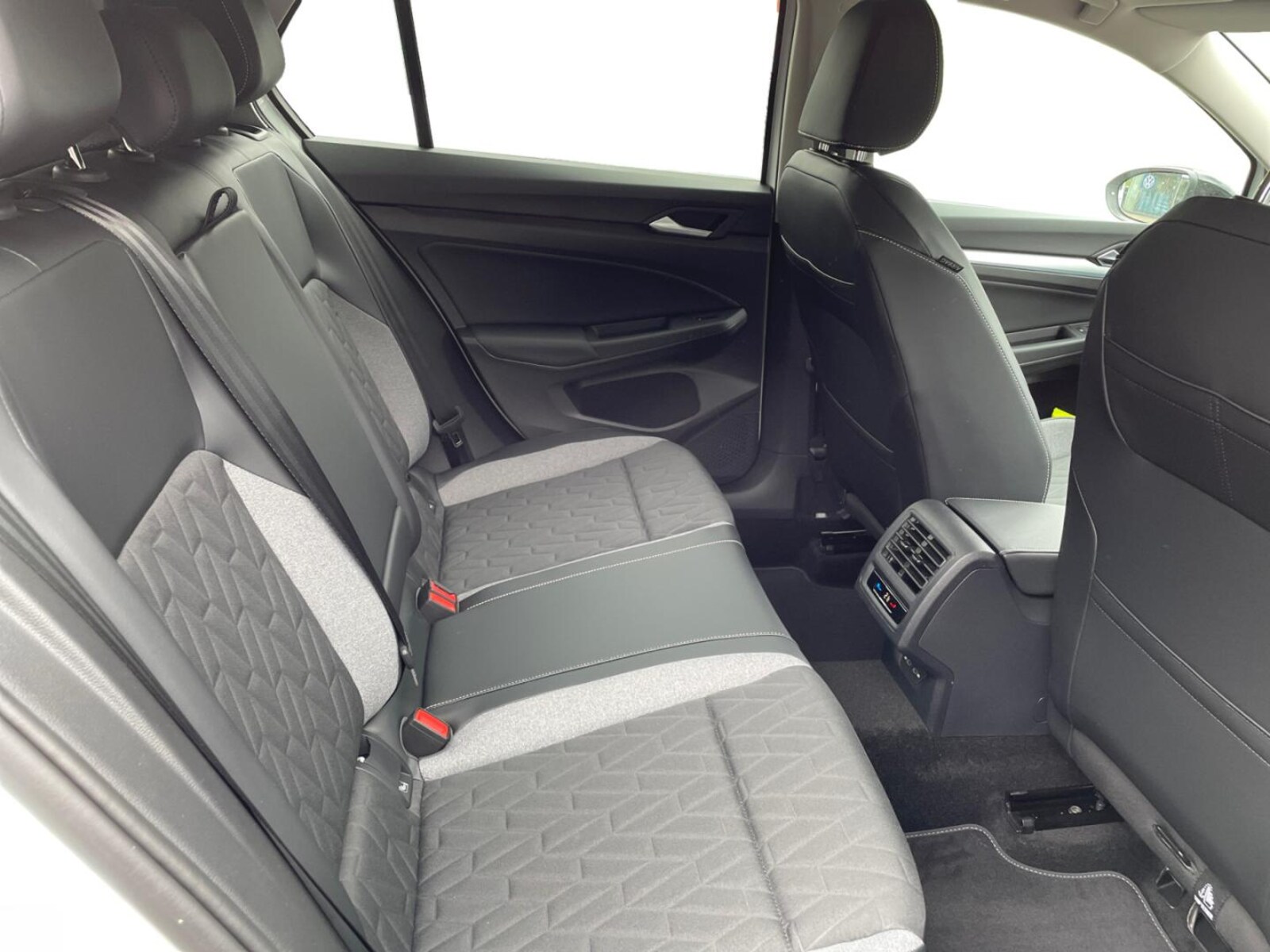Volkswagen Golf – Bild 9