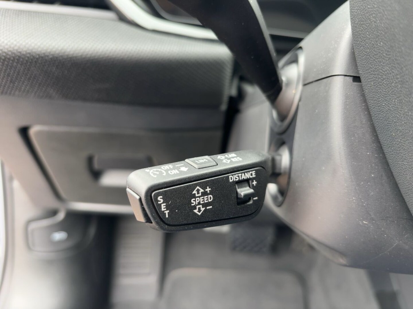Bild über Audi A6 Avant TDI quattro 150 kW S tronic - für weitere Informationen kontaktieren Sie den Audi Partner