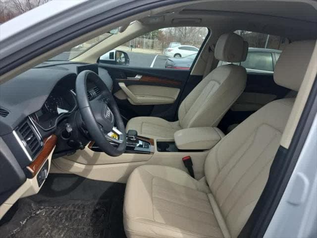 Used 2023 Audi Q5 Premium with VIN WA1GAAFY1P2124012 for sale in Maplewood, Minnesota