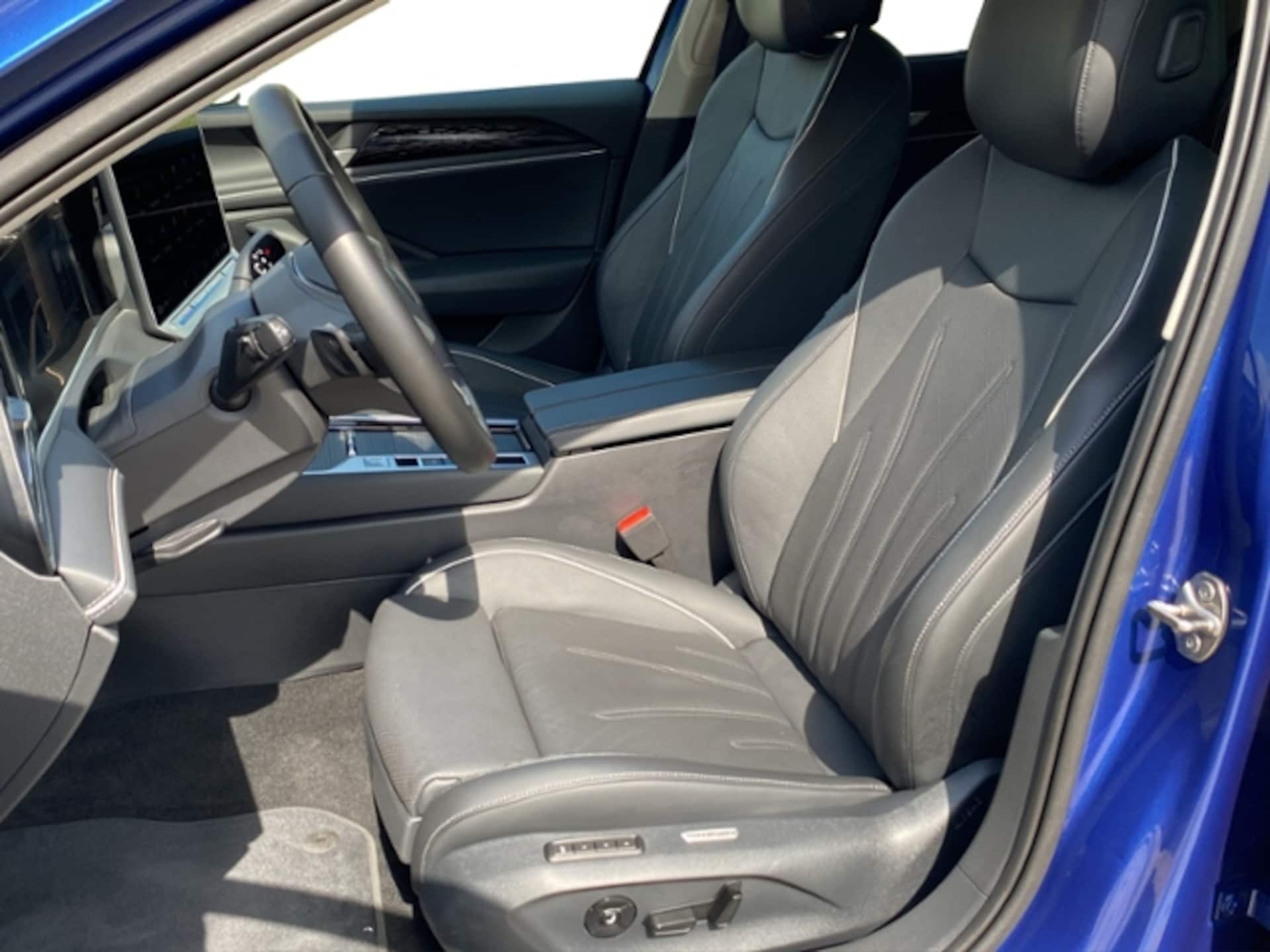 Volkswagen Passat Elegance