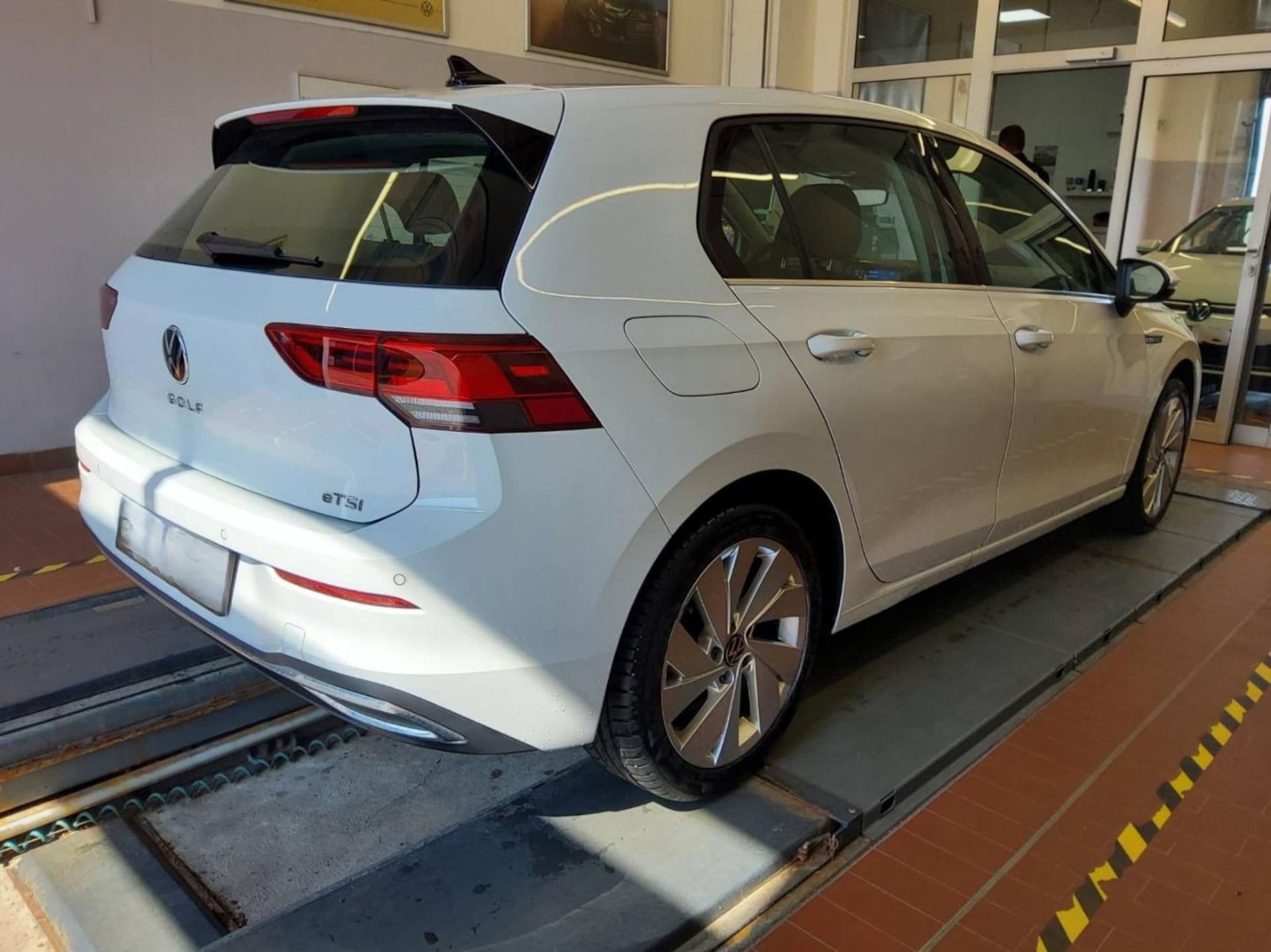 Volkswagen Golf Style