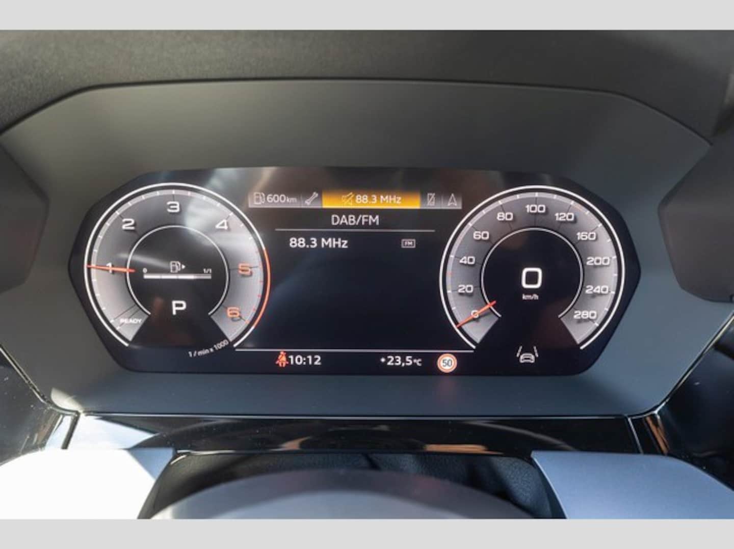 Bild über Audi A3 Limousine S line 35 TDI S tronic - für weitere Informationen kontaktieren Sie den Audi Partner